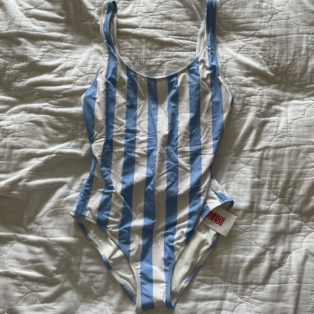 NWT Solid & Striped Anne-Marie one piece swimsuit